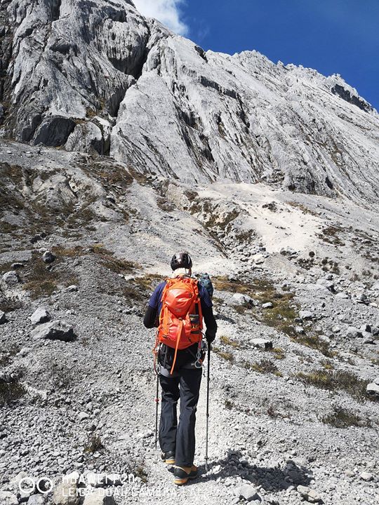 Восхождение на Карстенз